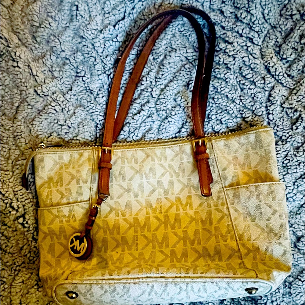 Michael Kors purse
